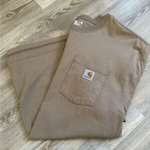 NWOT Carhartt Working tee🌸